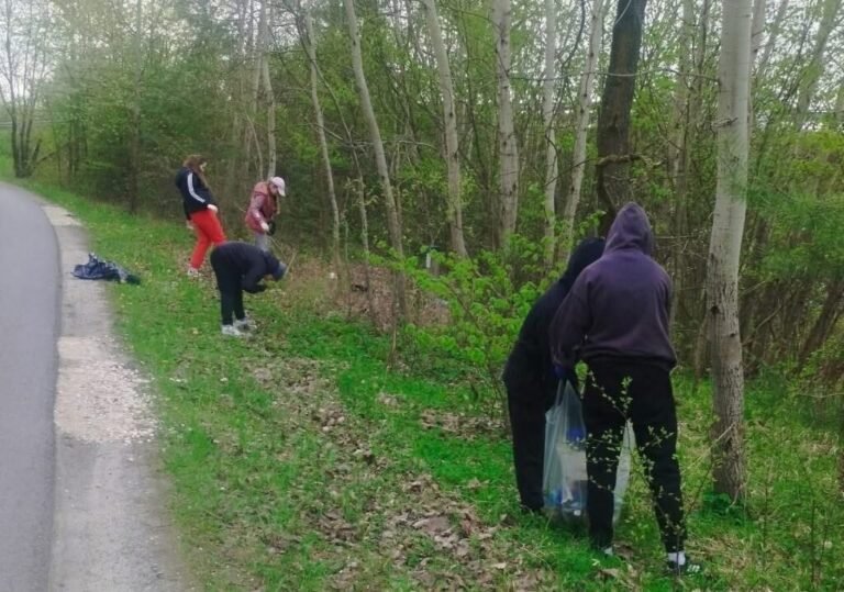 Młodzi diagnozują problemy środowiskowe. Powstała mapa problemów ekologicznych w powiecie buskim