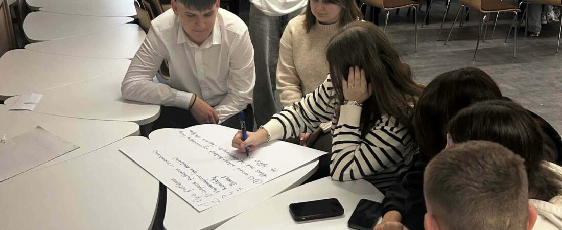 Głos młodych ma znaczenie. Warsztaty z lokalnymi liderami w ramach projektu “MocMłodych”